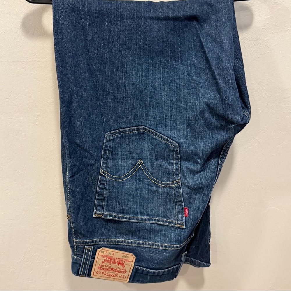 Mens Levi’s Jeans 569’s 36 x 30 Loose Straight Fit Luke New Relaxed Fit Indigo